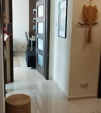 Amber Z Duzym Tarasem Kolobrzeg